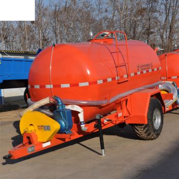 維護(hù)和保養(yǎng)水罐拖車時(shí)應(yīng)注意哪些方面？